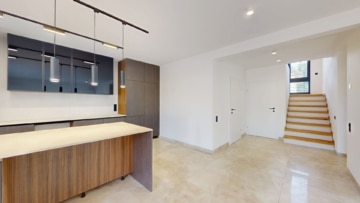 Stilvolle Doppelhaushälfte mit Pool, Designküche und Wohlfühlambiente, 9170 Ferlach, Doppelhaushälfte